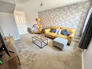 Living room- click for photo gallery